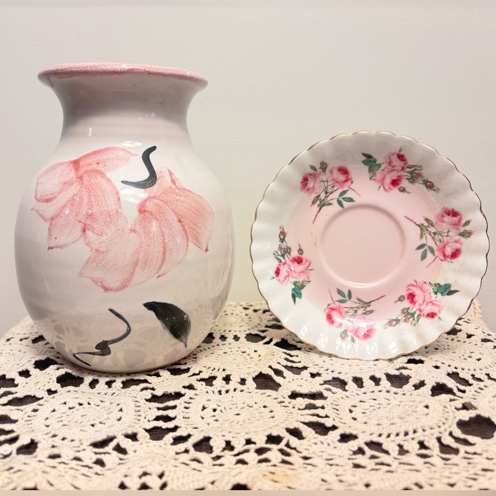 Vintage Floral Decor | Ceramic Vase, Porcelain Saucer & Doily